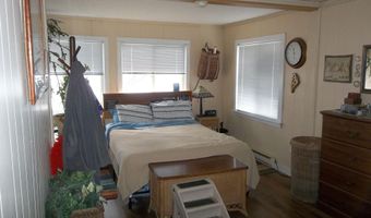 180 Bear Cove Rd, Baileyville, ME 04694