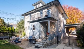 712 N 30TH St, Allentown, PA 18104