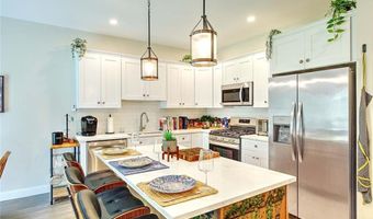 1485 Lonsdale Ave C, Lincoln, RI 02865