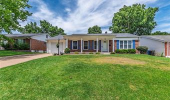 6011 Ranchwood Dr, Affton, MO 63123