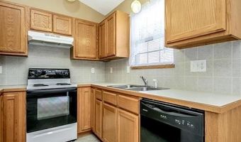 616 Autumn Ridge Ct, Andover, KS 67002