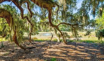 2255 Plantation Dr, Beaufort, SC 29902