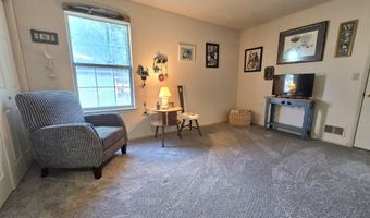 16 Cottonwood Dr, Barnegat, NJ 08005