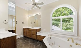 527 Nassau Trl, Asheboro, NC 27205
