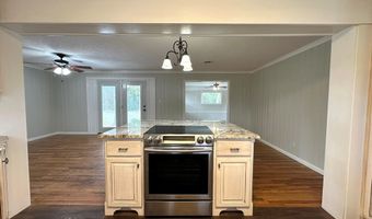 322 Magnolia Dr, Adel, GA 31620