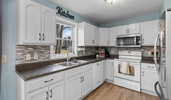 43 S Cochran St, Dalton, OH 44618