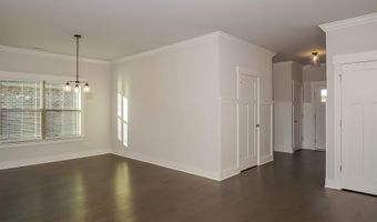 21816 Natures Cove Dr, Athens, AL 35613