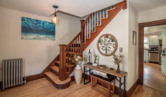 71 Riley Ave, Manchester, NH 03103