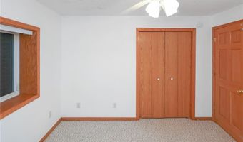 1811 Summer Ln NE, Alexandria, MN 56308