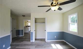 745 McRoberts Ave, Aurora, OH 44202