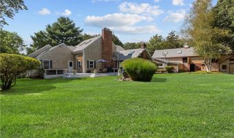 30 Middle Rd, East Greenwich, RI 02818