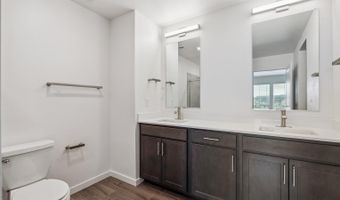 722 N SHAWNEE St, Aurora, CO 80018