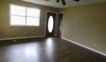 1012 N 12th St, Augusta, AR 72006