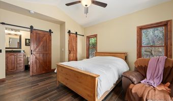 200 Falls Creek Dr, Bellvue, CO 80512