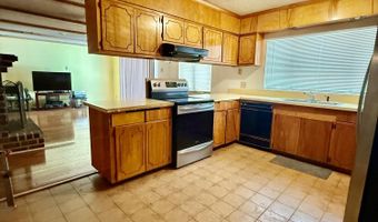 1474 Mandella Rd, Bonneau, SC 29431