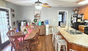 306 Huckeba Dr, Apalachicola, FL 32320