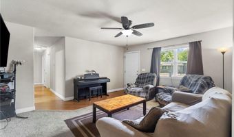 2401 SE 9th St, Bentonville, AR 72712