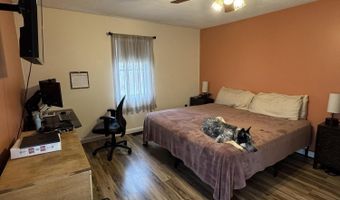 35 Maple St, Baileyville, ME 04694