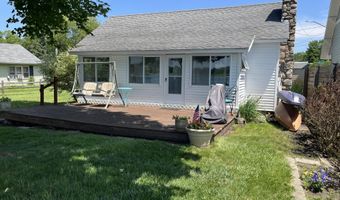 6771 Campau Lake Dr SE, Alto, MI 49302