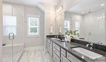 3030 Attaberry Dr, Charlotte, NC 28205