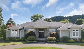 87 Ball Park St, Allen, KY 41601