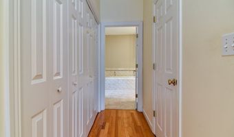 12 Braeburn Ln 12, Ashland, MA 01721