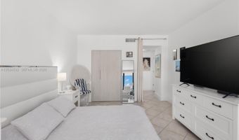 20281 E Country Club Dr 510, Aventura, FL 33180