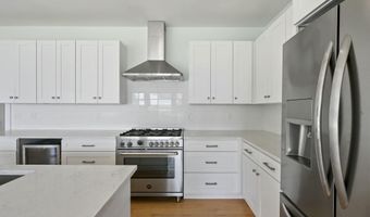 50 Beach View Dr, Stamford, CT 06902