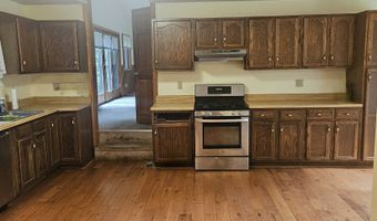 48 Harbor Rd, Colchester, CT 06415