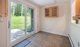 641 Altamont-Voorheesville Rd, Altamont, NY 12009