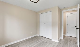 7210 Chimney Rock Ct, Indianapolis, IN 46217