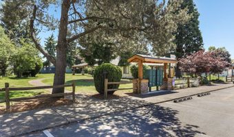 18780 Central Point Rd F, Oregon City, OR 97045