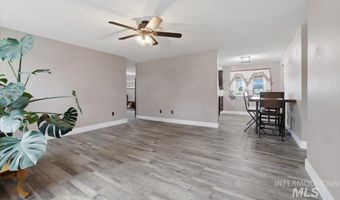 621 E Easy St, Caldwell, ID 83605