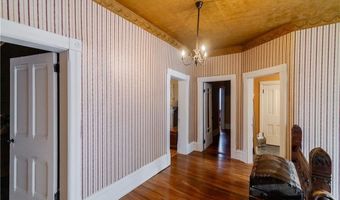605 Atchison St, Atchison, KS 66002