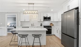 9 Joseph N Zenga Jr Blvd 306, East Greenwich, RI 02818