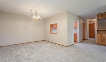 1415 Lake St 105, Alexandria, MN 56308