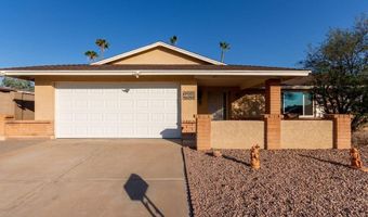 2705 W Summit Pl, Chandler, AZ 85224