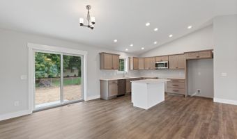 3185 Pender, Adrian, MI 49221