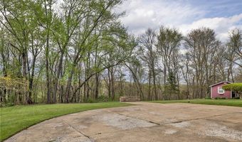 103 Hoover Blvd, Aliquippa, PA 15001