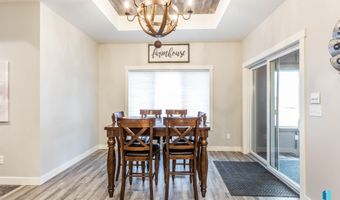 2824 E Sunflower Cir, Brandon, SD 57005
