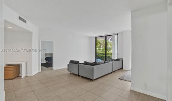 3300 NE 192nd St 118, Aventura, FL 33180