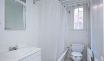 5135 MASSACHUSETTS Ave, Bethesda, MD 20816