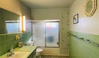 306 N Cherokee St, Beggs, OK 74421
