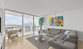 20515 E Country Club Dr 746, Aventura, FL 33180