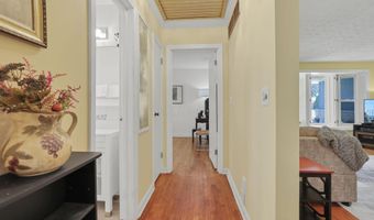 1205 Kenwick Rd, Columbus, OH 43209