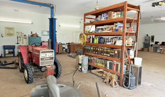 13776 E 56 Hwy, Ash Flat, AR 72513