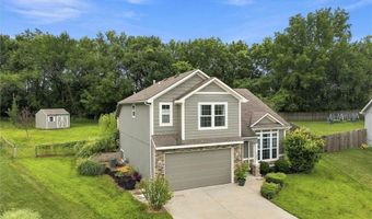16805 Juniper Dr, Basehor, KS 66007