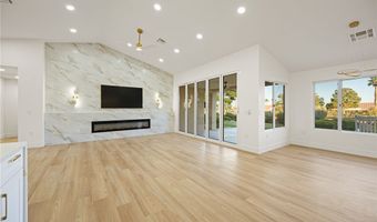 2808 Crown Ridge Dr, Las Vegas, NV 89134