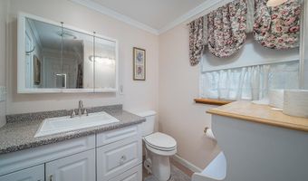 209 Buena Vista Dr, North Kingstown, RI 02852
