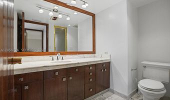 19355 Turnberry Way 25Gr, Aventura, FL 33180